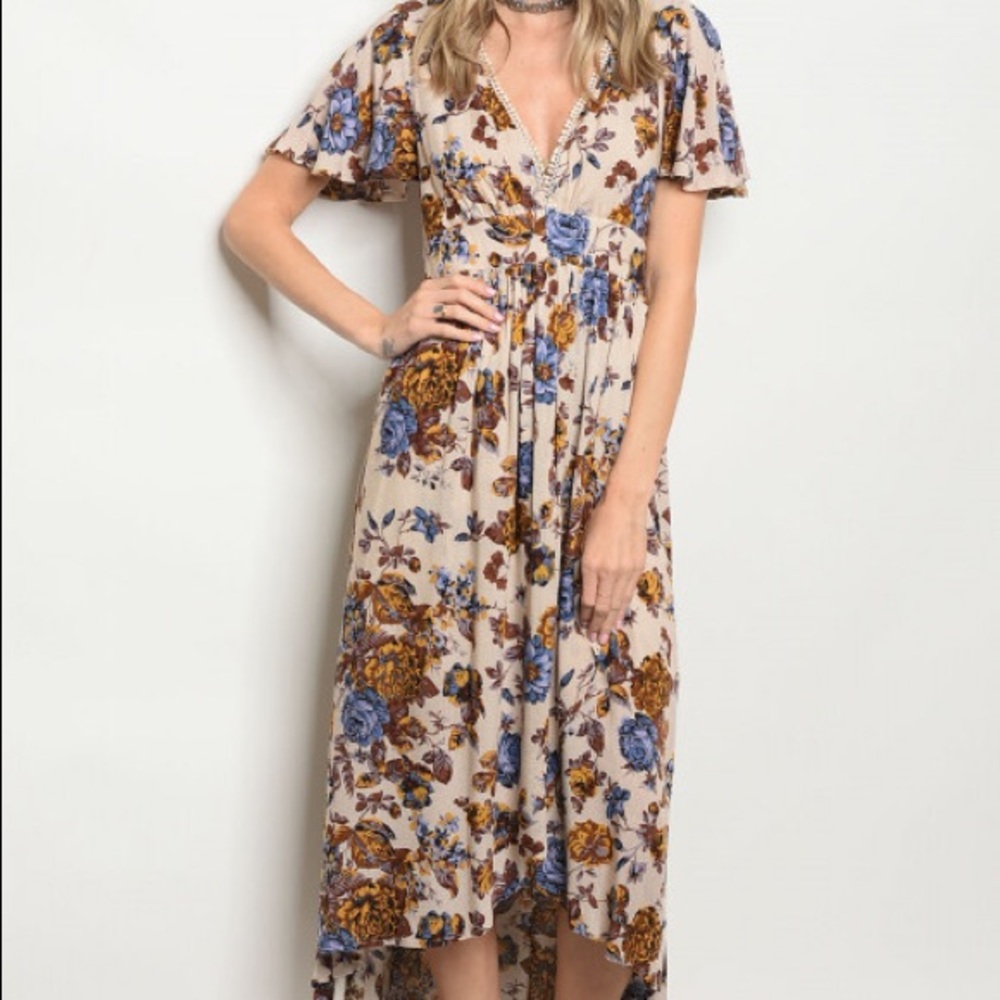 SALES ❗️Sand Blue Floral High Low Maxi dress - Picture 4 of 7